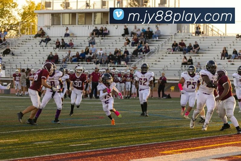 李磊职业生涯里程碑达成300场比赛国安贡献215场进6球